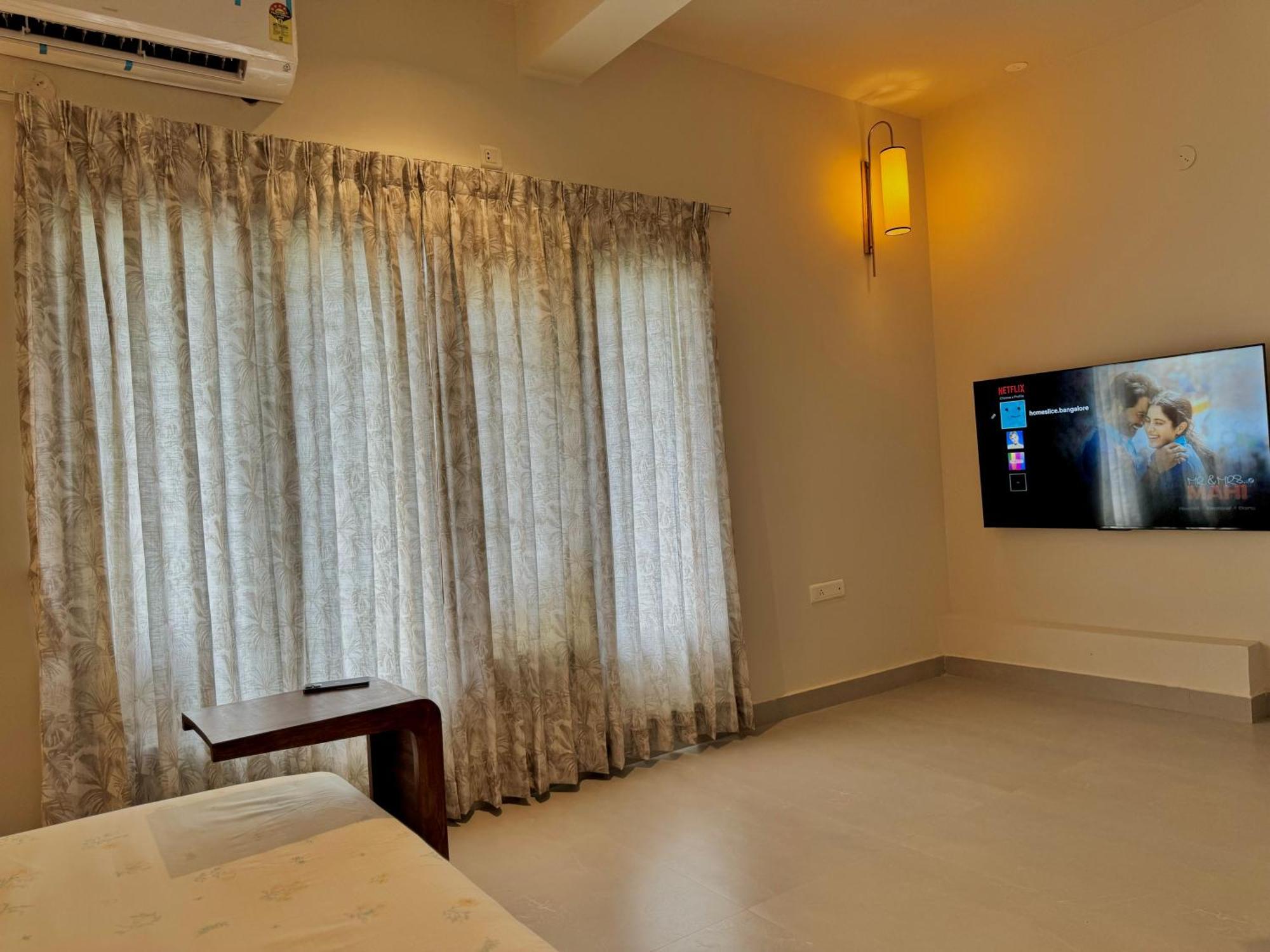 Idam Na Mama Apartment Бангалор Екстериор снимка