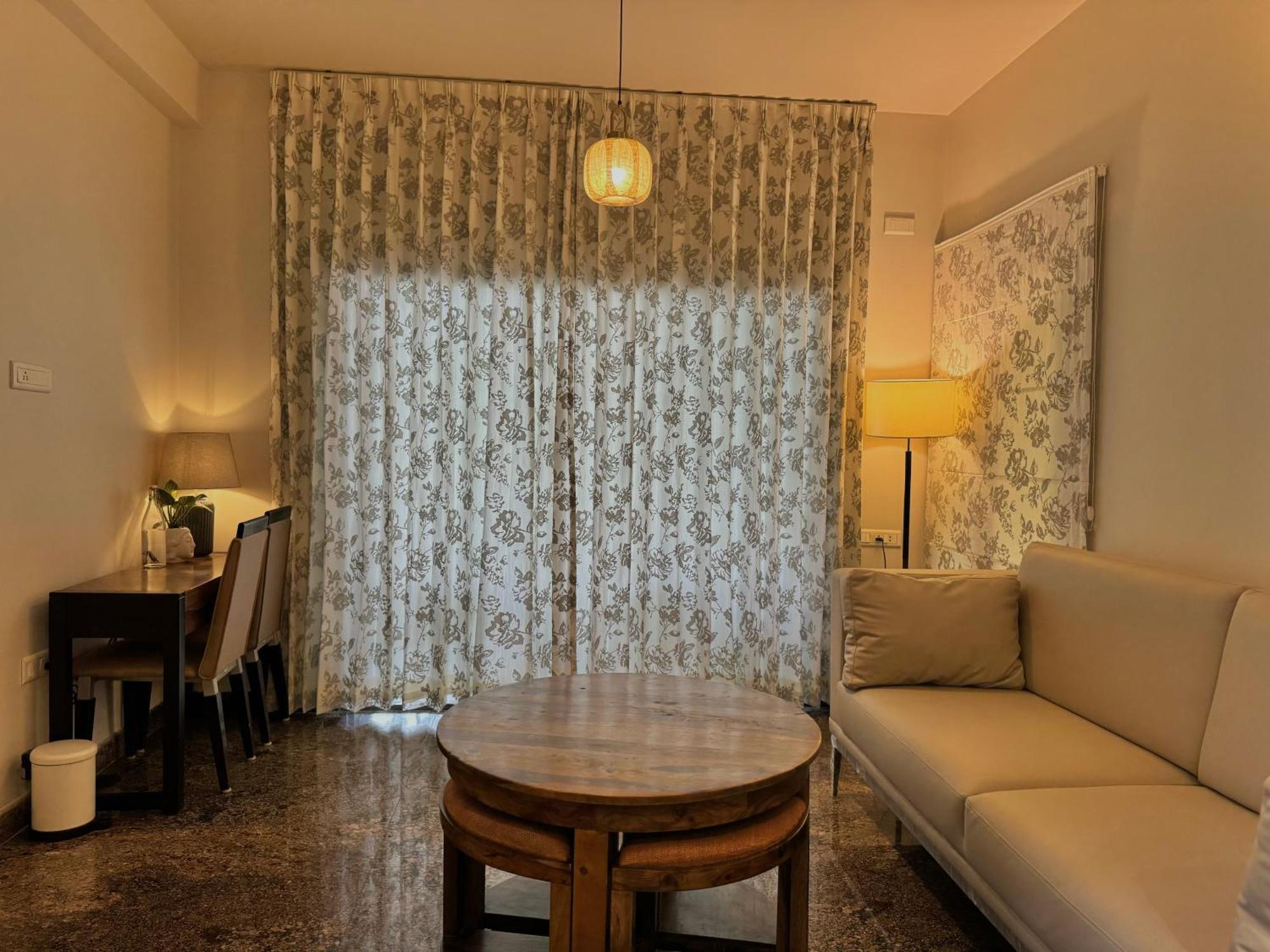 Idam Na Mama Apartment Бангалор Екстериор снимка