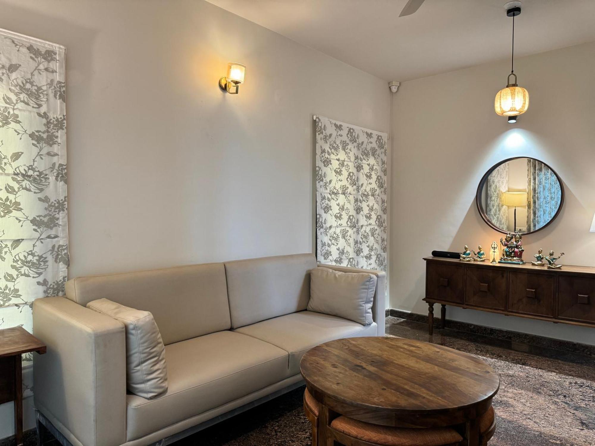 Idam Na Mama Apartment Бангалор Екстериор снимка