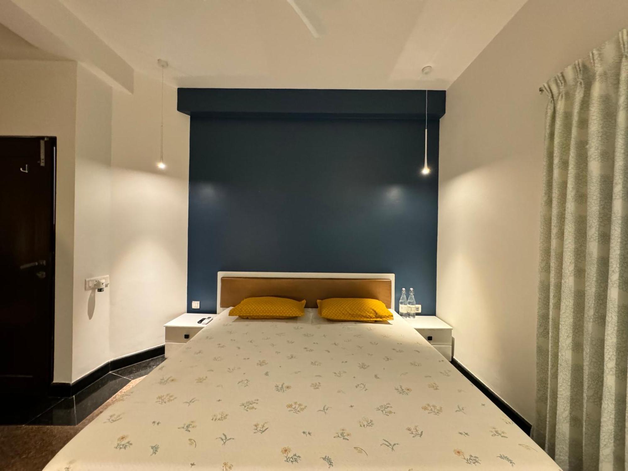 Idam Na Mama Apartment Бангалор Екстериор снимка