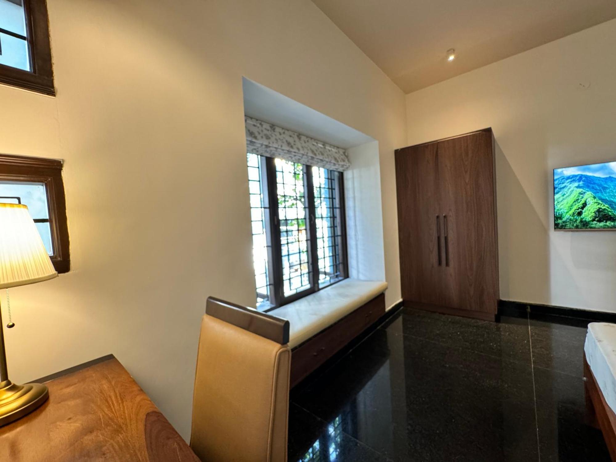 Idam Na Mama Apartment Бангалор Екстериор снимка